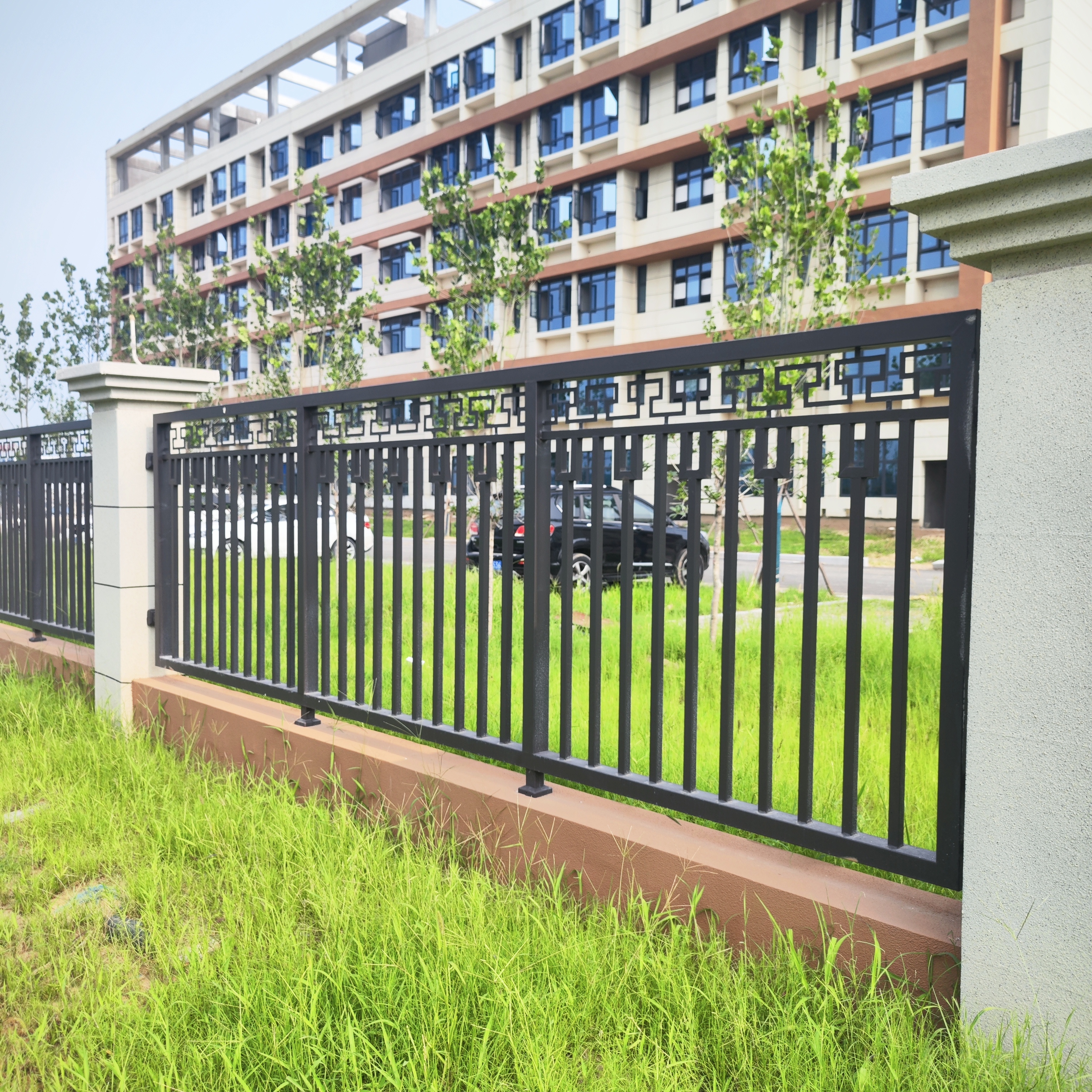 圍墻護(hù)欄，小區(qū)護(hù)欄